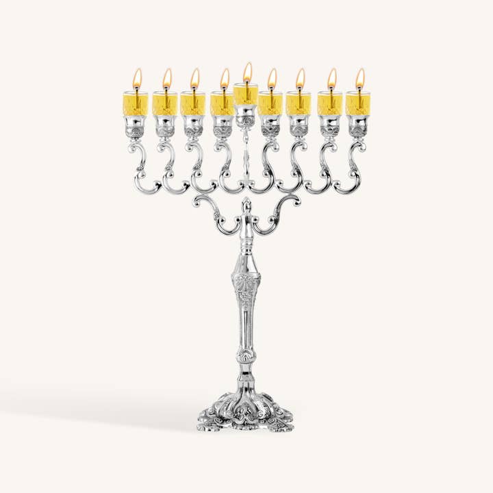 Précommande - Hanoukia à l'huile sur pied, en métal plaqué argent 41,9 cm